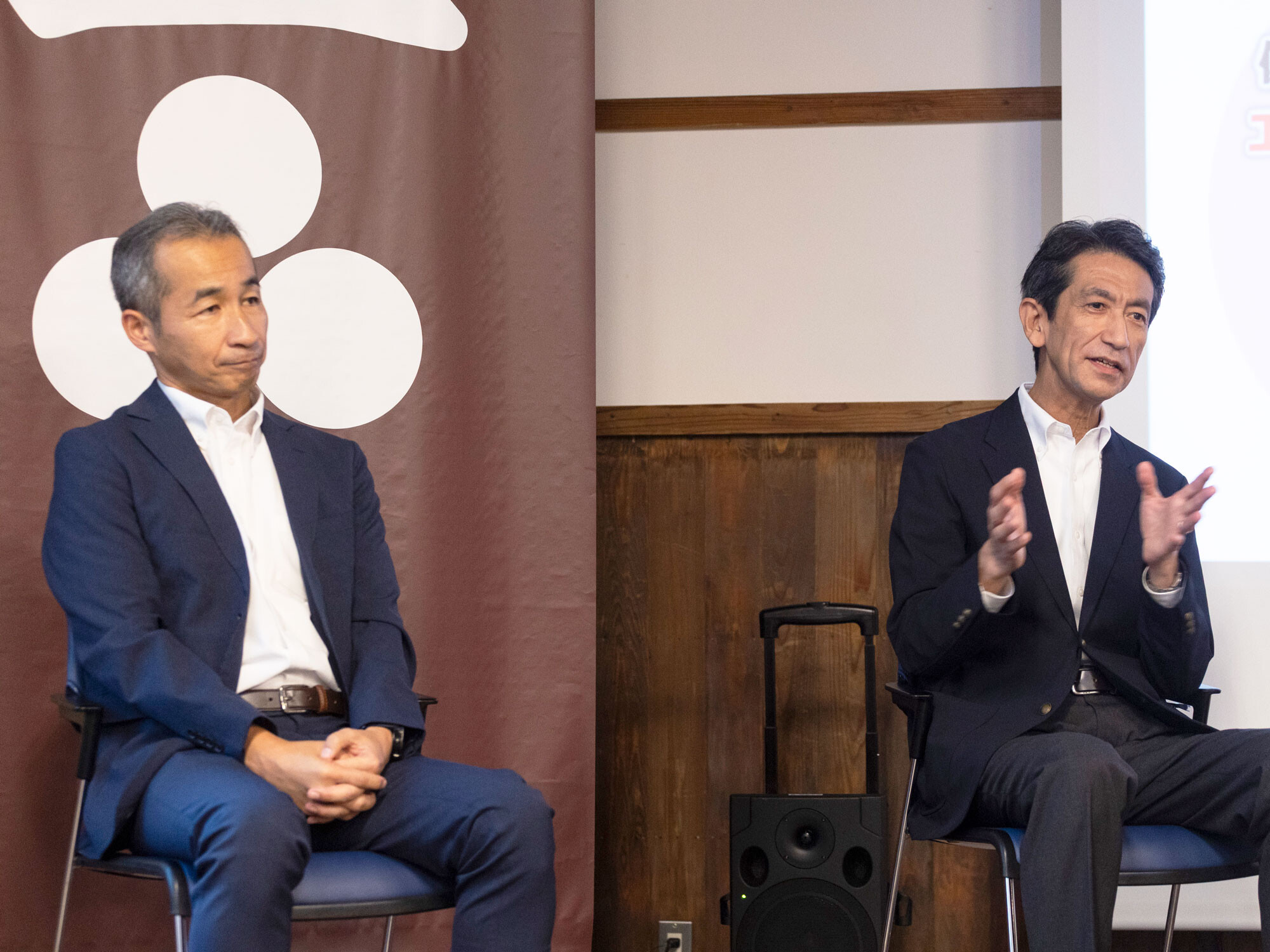 クロストークで話す鶴井氏